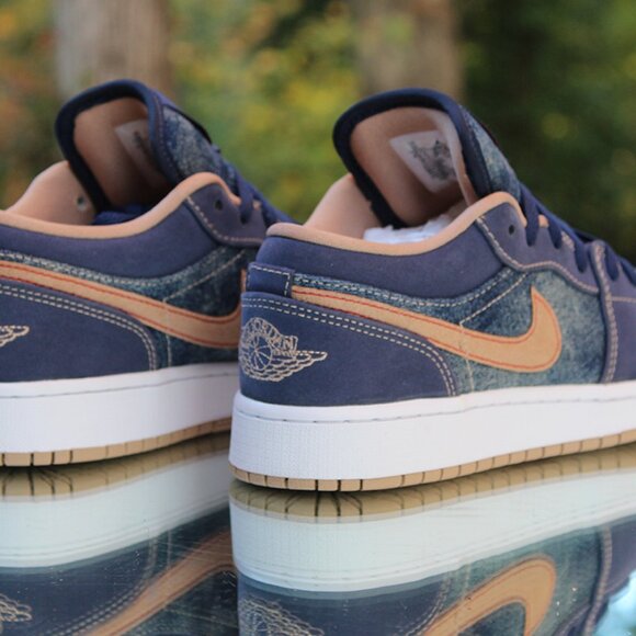 Air Jordan 1 Low Denim - Picture 15 of 16